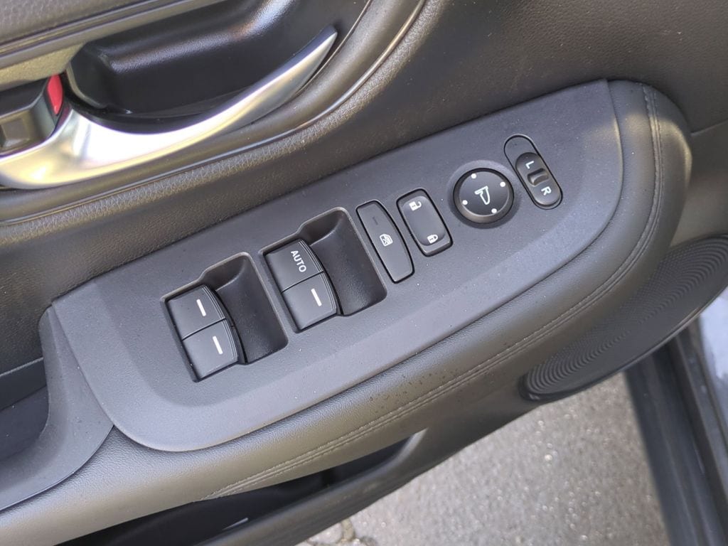 Thumbnail: 2025 Honda HR-V - 13