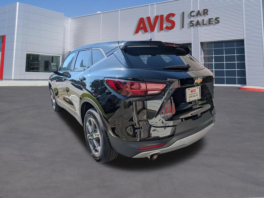 Thumbnail: 2025 Chevrolet Blazer - 9