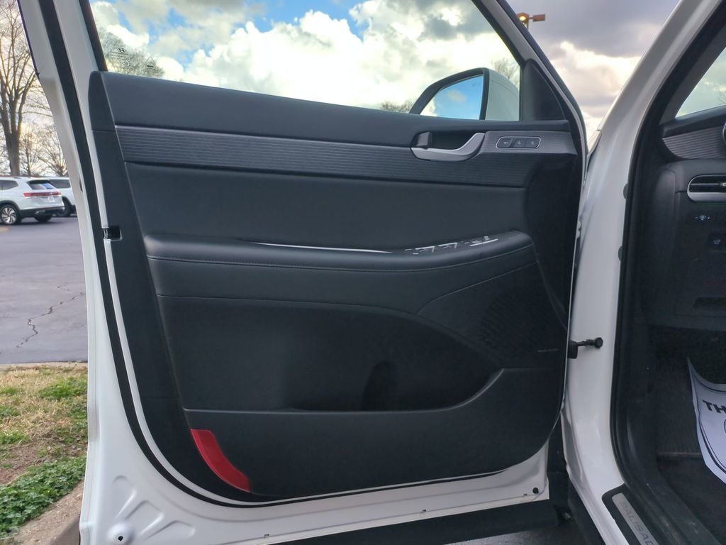 Thumbnail: 2025 Hyundai Palisade - 11