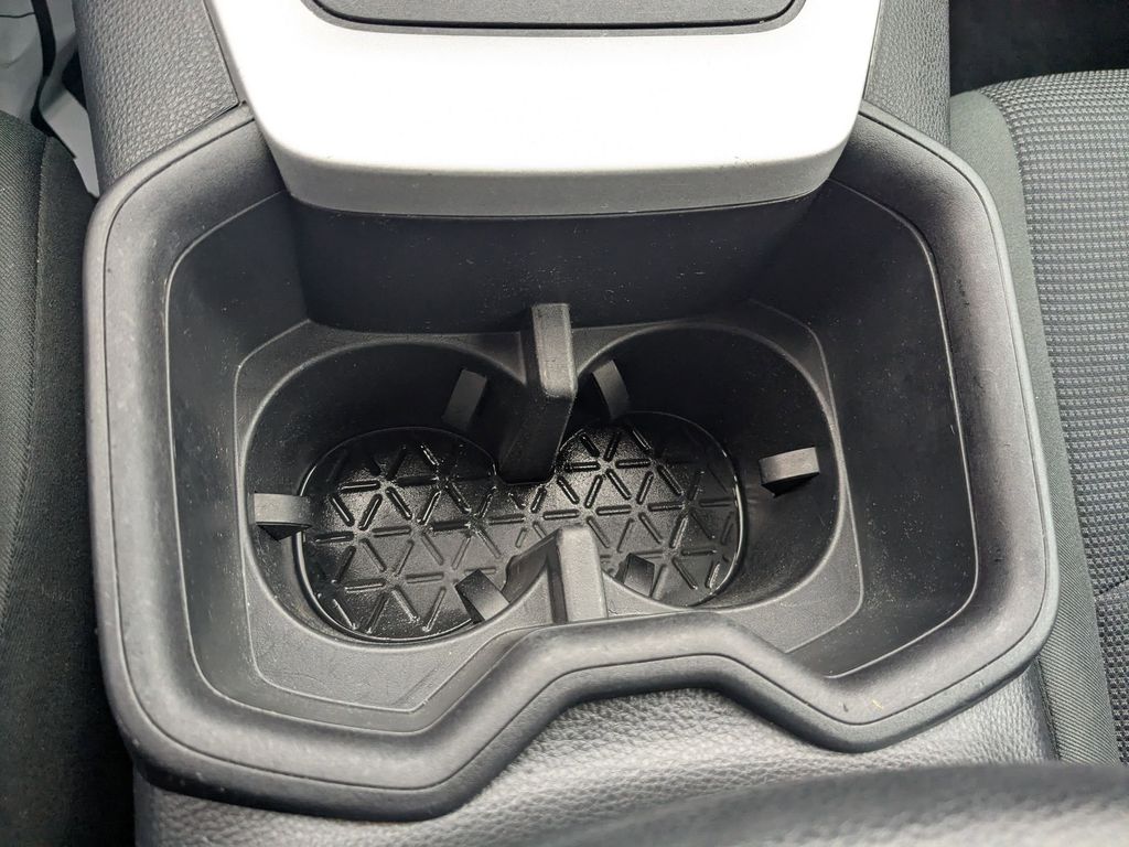 Thumbnail: 2024 Toyota RAV4 - 22