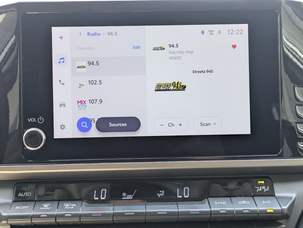 Thumbnail: 2025 Toyota Camry - 21