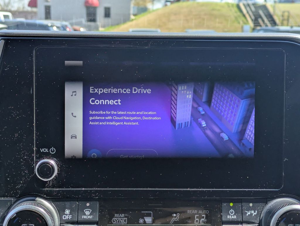 Thumbnail: 2024 Toyota Highlander - 18