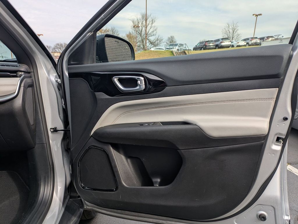 Thumbnail: 2025 Jeep Compass - 31