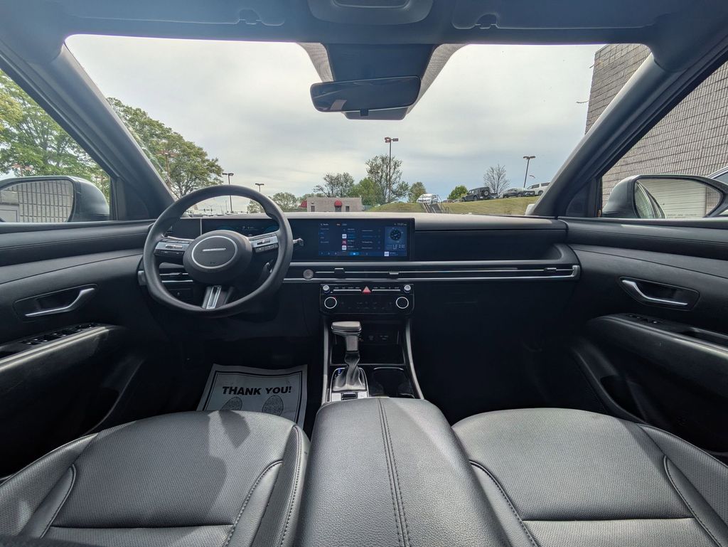 Thumbnail: 2025 Hyundai Santa Cruz - 23