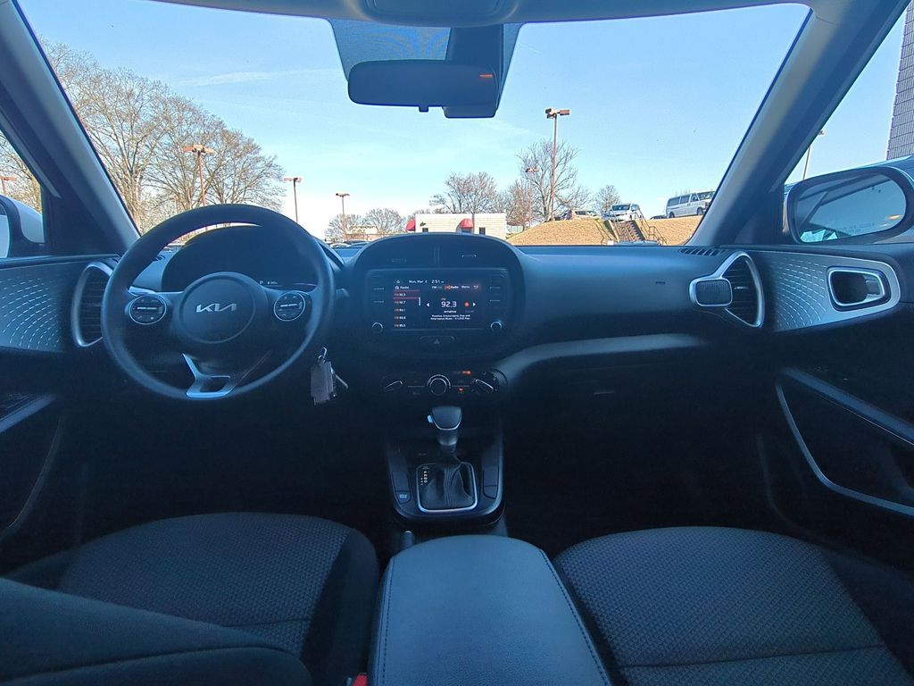 Thumbnail: 2024 Kia Soul - 25