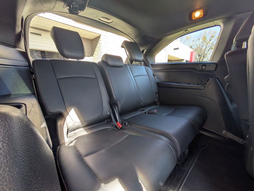 Thumbnail: 2025 Honda Odyssey - 24