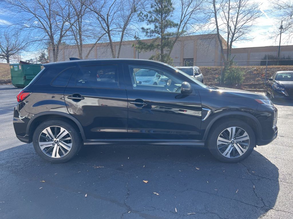 Thumbnail: 2024 Mitsubishi Outlander Sport - 10