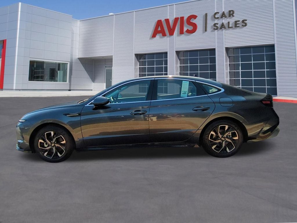 Thumbnail: 2025 Hyundai Sonata - 10