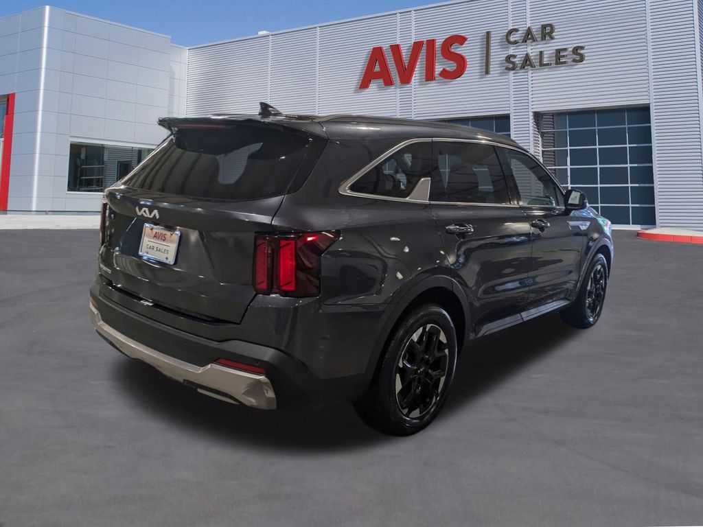 Thumbnail: 2024 Kia Sorento - 6