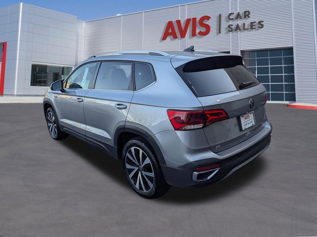 Thumbnail: 2024 Volkswagen Taos - 9