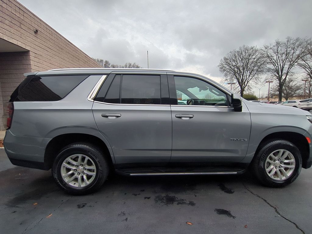 Thumbnail: 2024 Chevrolet Tahoe - 5