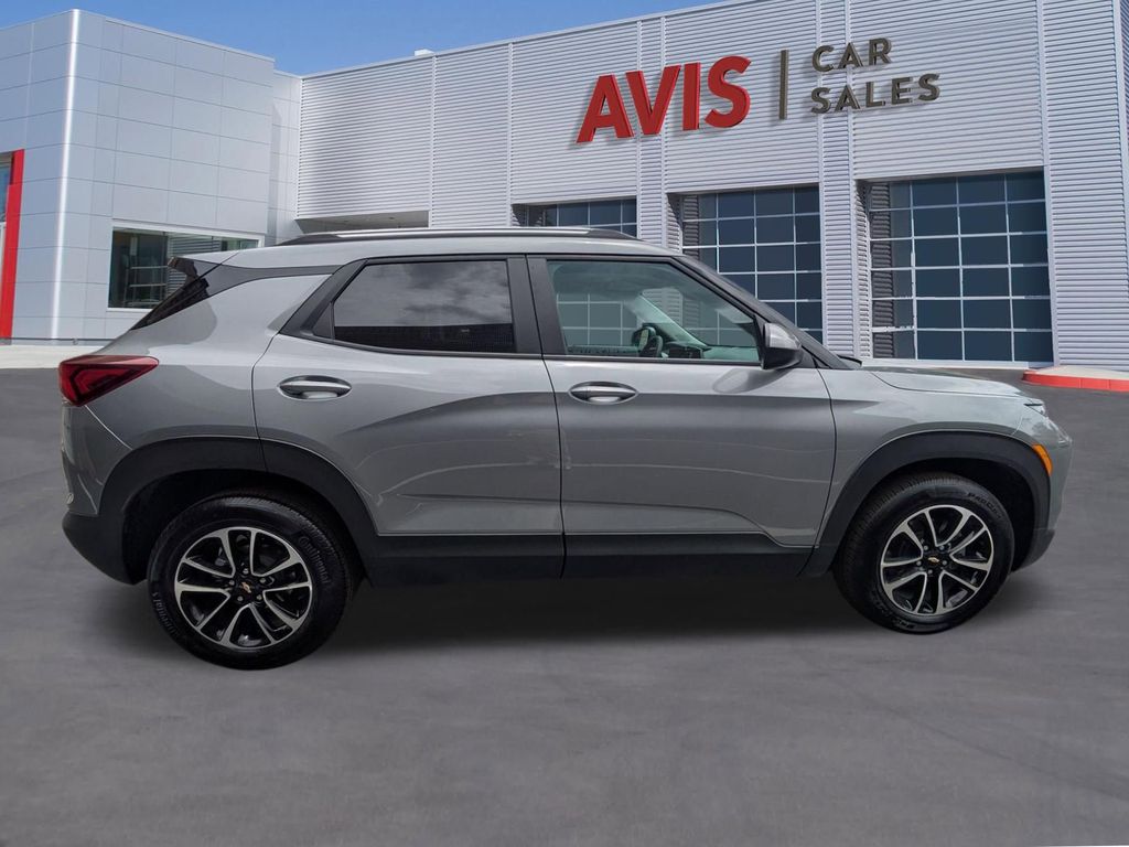 Thumbnail: 2025 Chevrolet TrailBlazer - 5