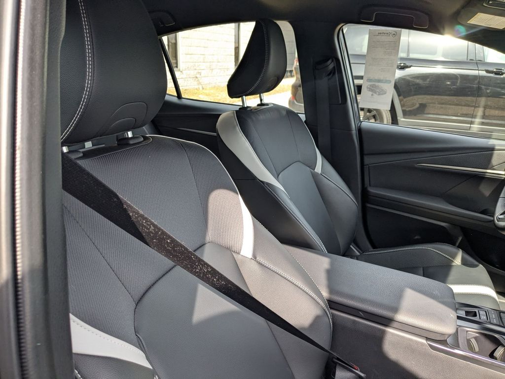 Thumbnail: 2025 Toyota Camry - 30