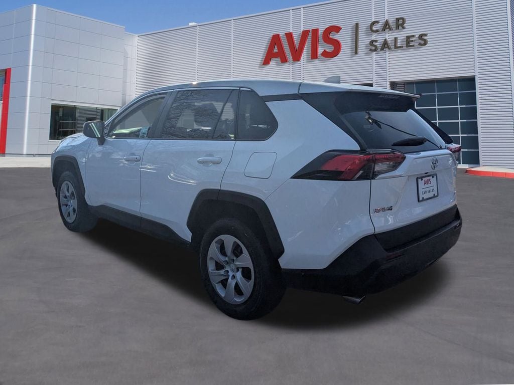 Thumbnail: 2024 Toyota RAV4 - 9