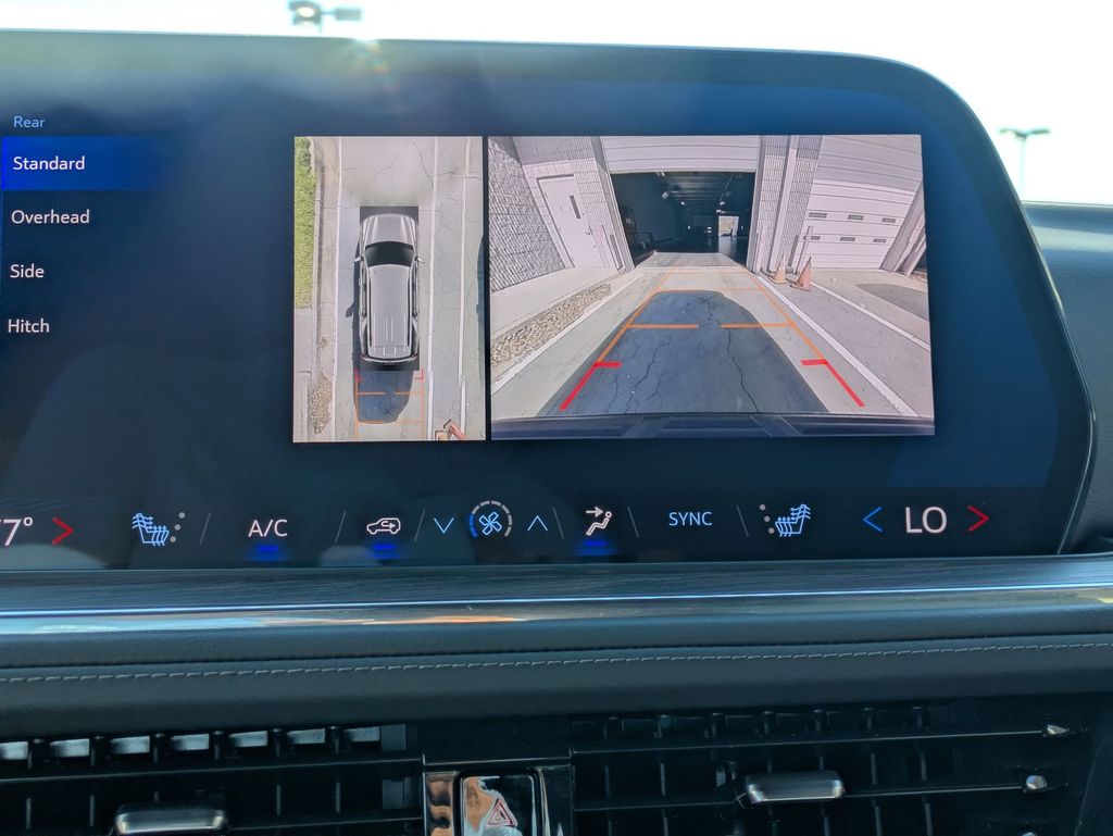 Thumbnail: 2025 Chevrolet Tahoe - 21