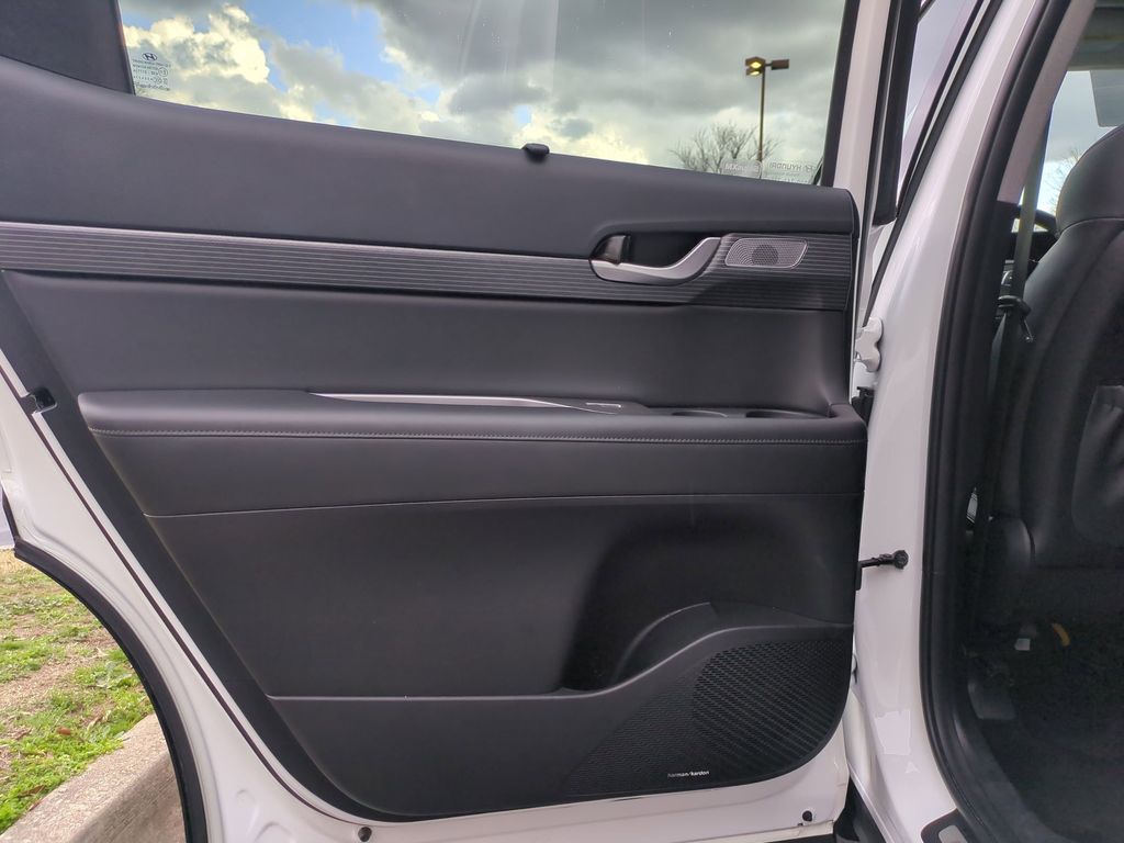 Thumbnail: 2025 Hyundai Palisade - 26