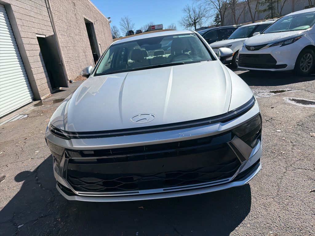 Thumbnail: 2025 Hyundai Sonata - 2