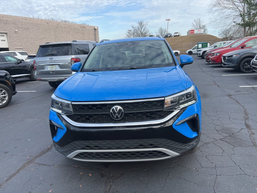 Thumbnail: 2024 Volkswagen Taos - 2