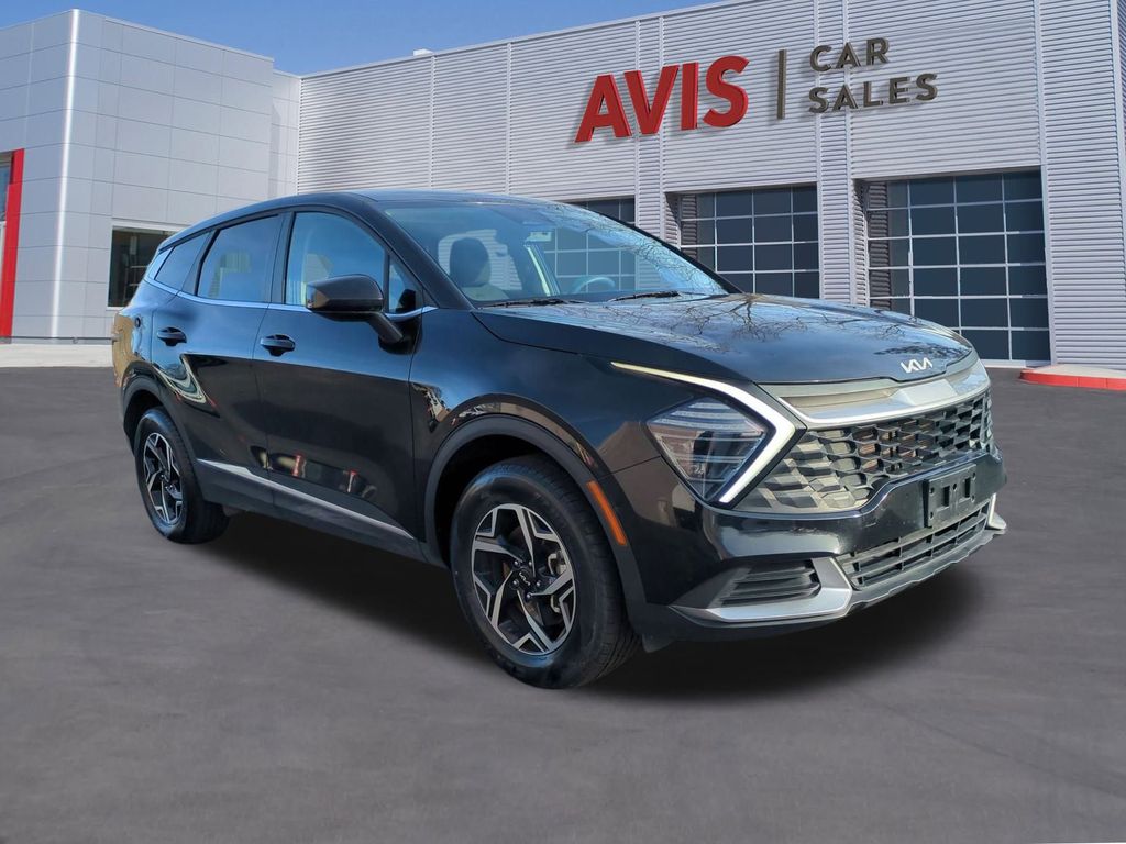 Thumbnail: 2024 Kia Sportage - 3