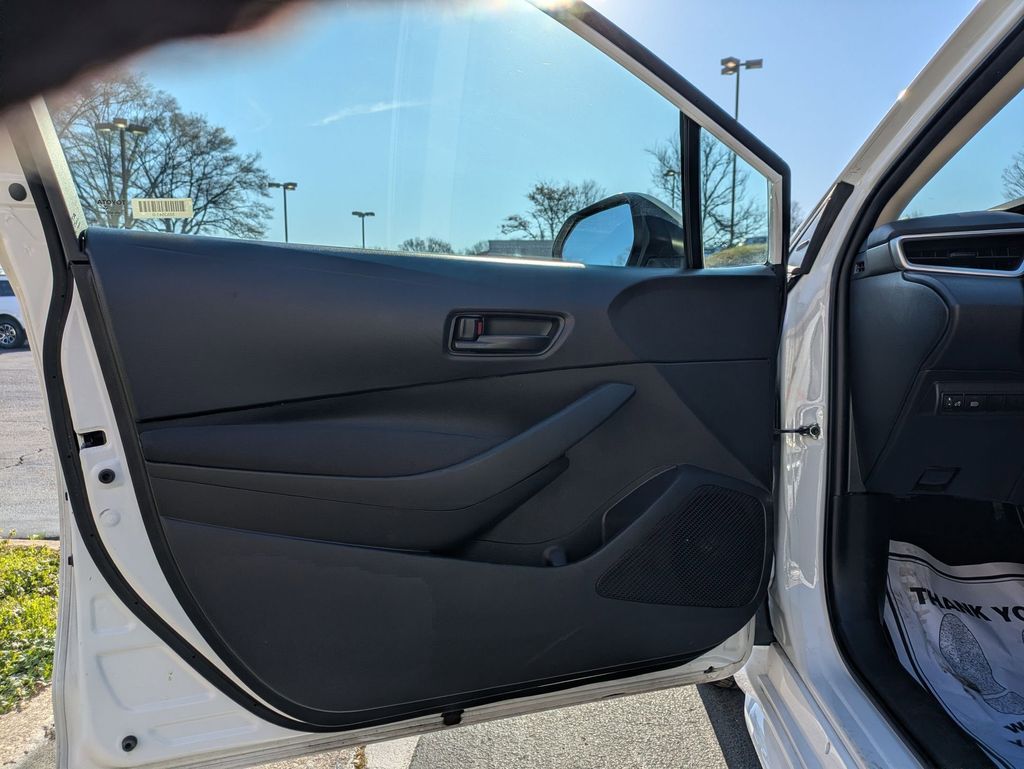 Thumbnail: 2024 Toyota Corolla - 11