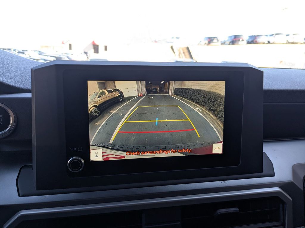 Thumbnail: 2025 Toyota 4Runner - 17