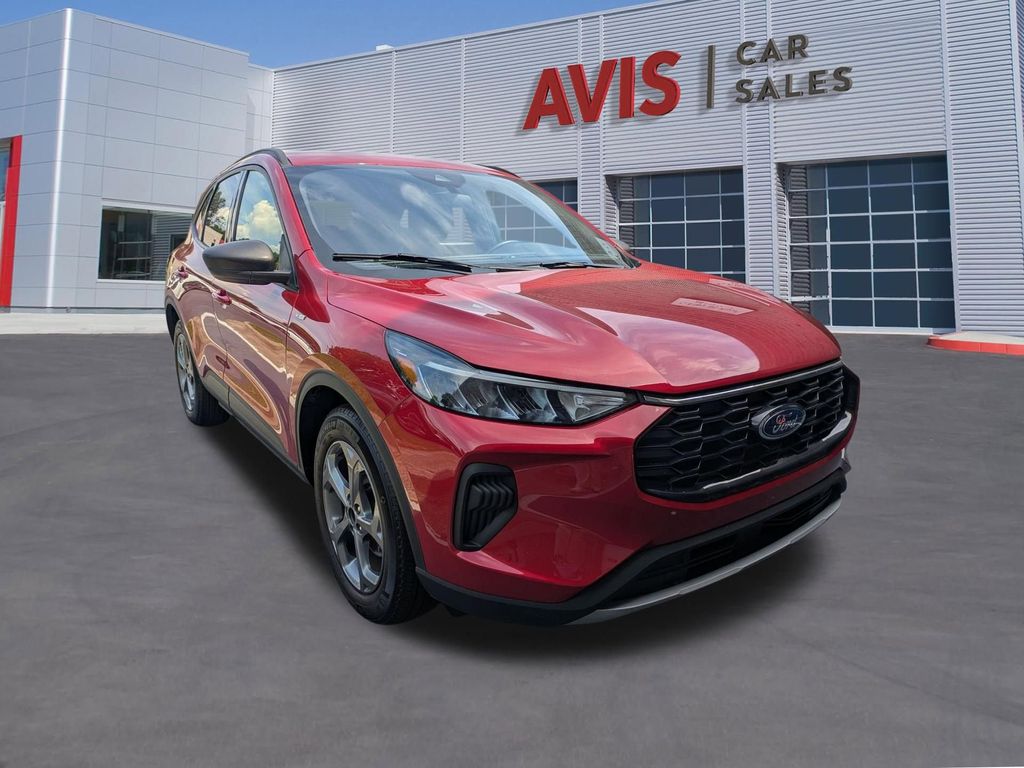 Thumbnail: 2025 Ford Escape - 3