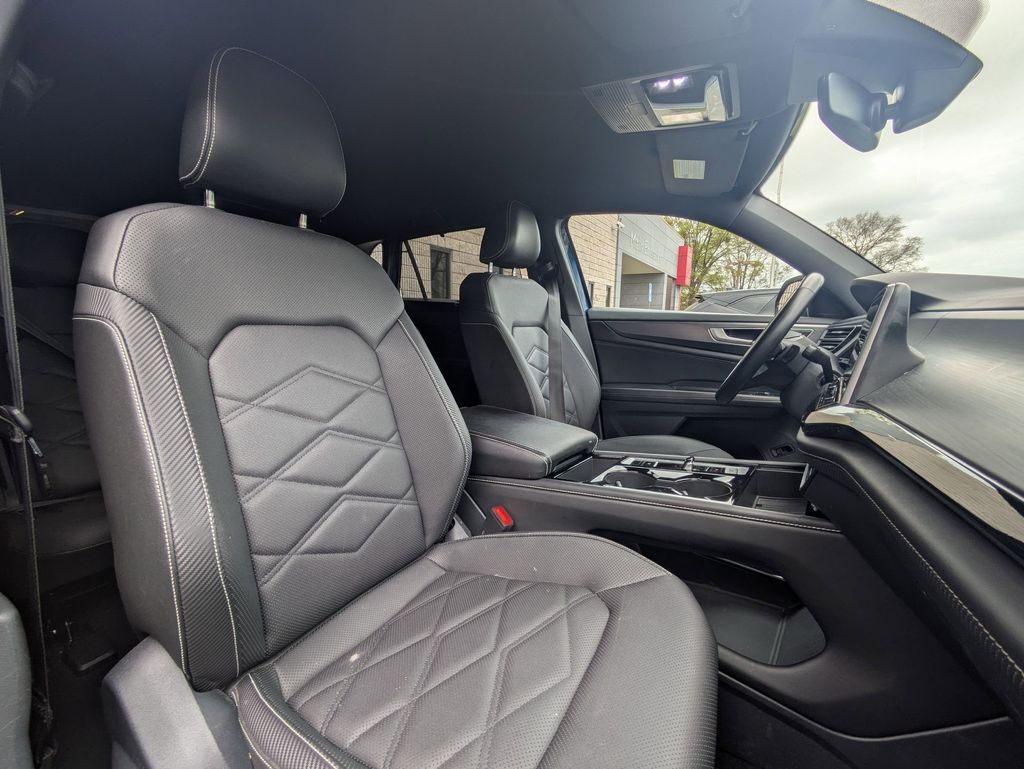 Thumbnail: 2025 Volkswagen Atlas - 29