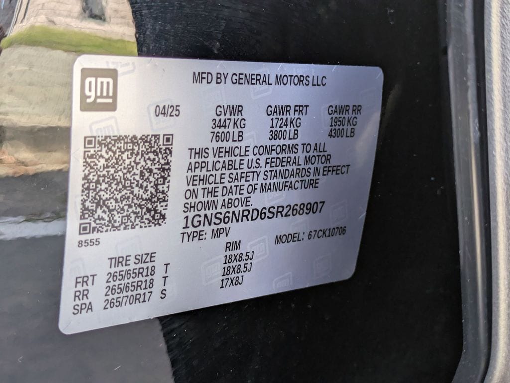 Thumbnail: 2025 Chevrolet Tahoe - 34