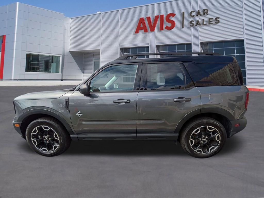 Thumbnail: 2025 Ford Bronco Sport - 10