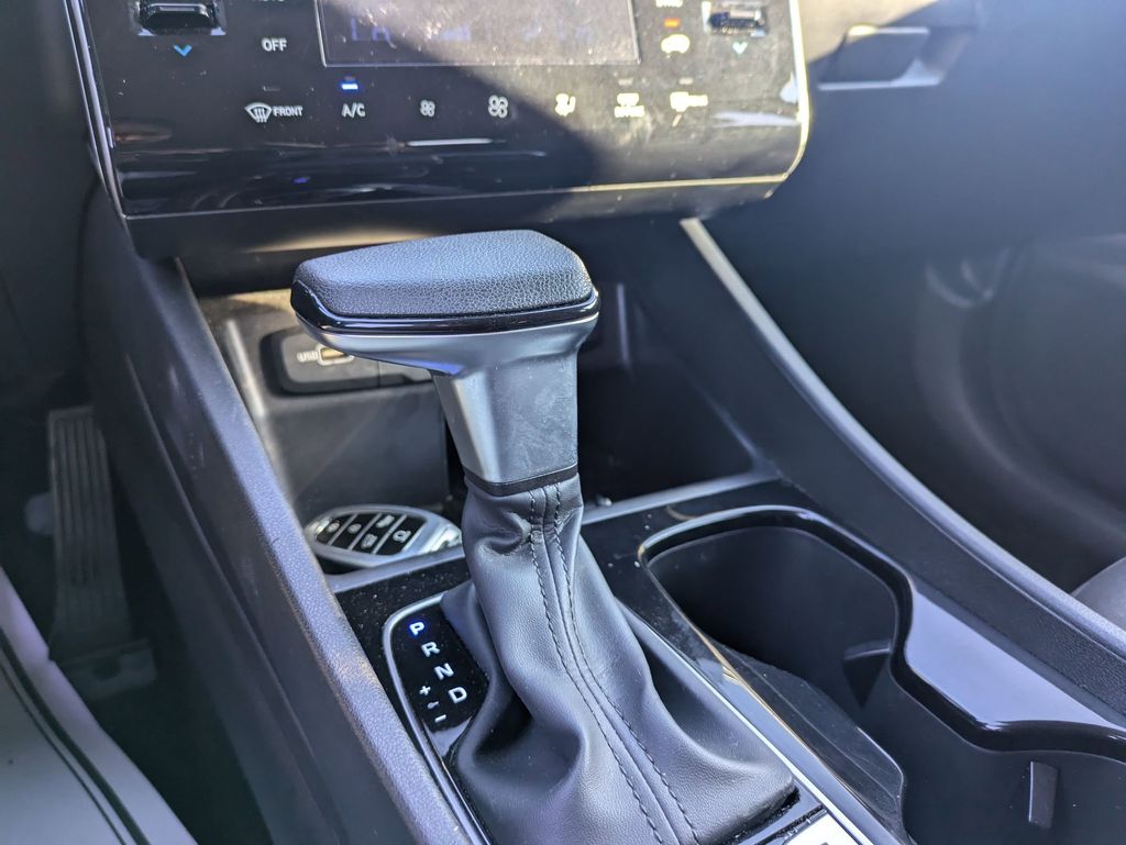 Thumbnail: 2024 Hyundai Tucson - 18