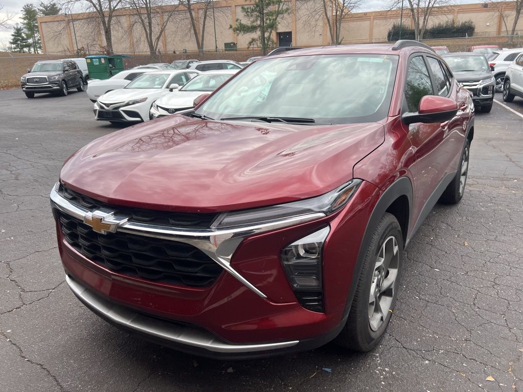 2025 Chevrolet Trax LT