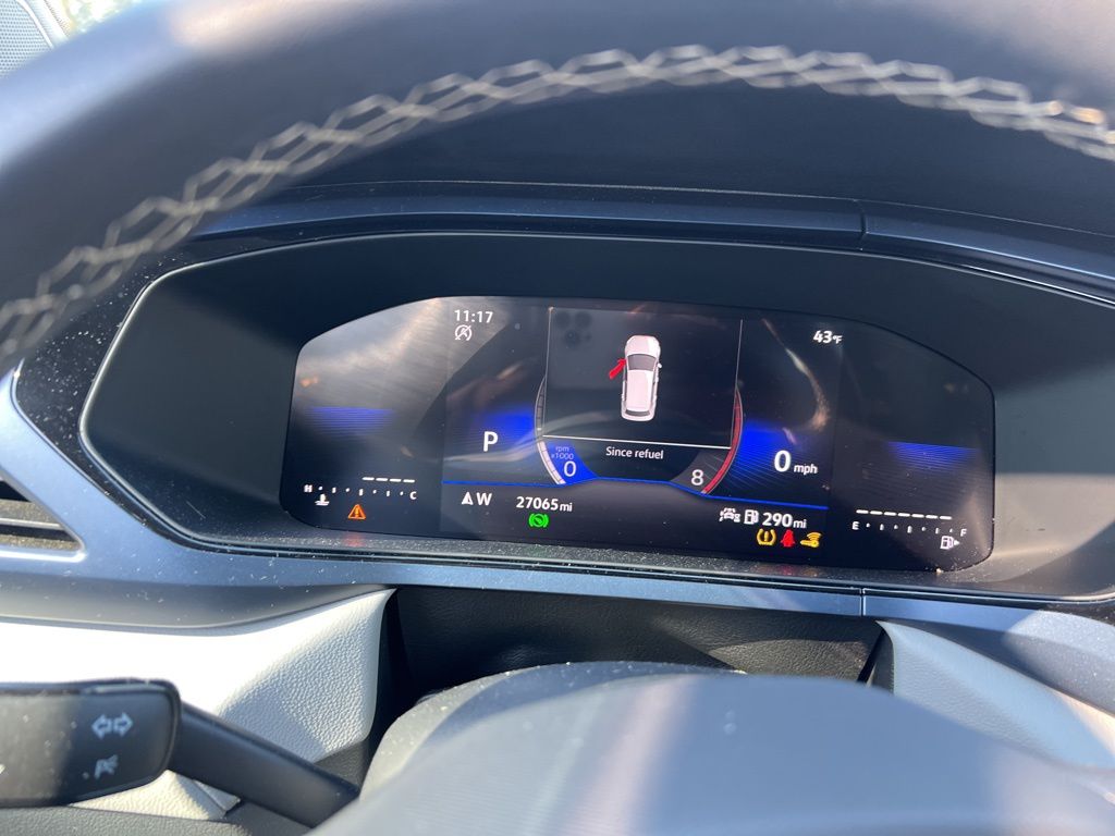 Thumbnail: 2024 Volkswagen Taos - 8