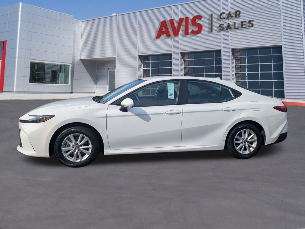 Thumbnail: 2025 Toyota Camry - 10