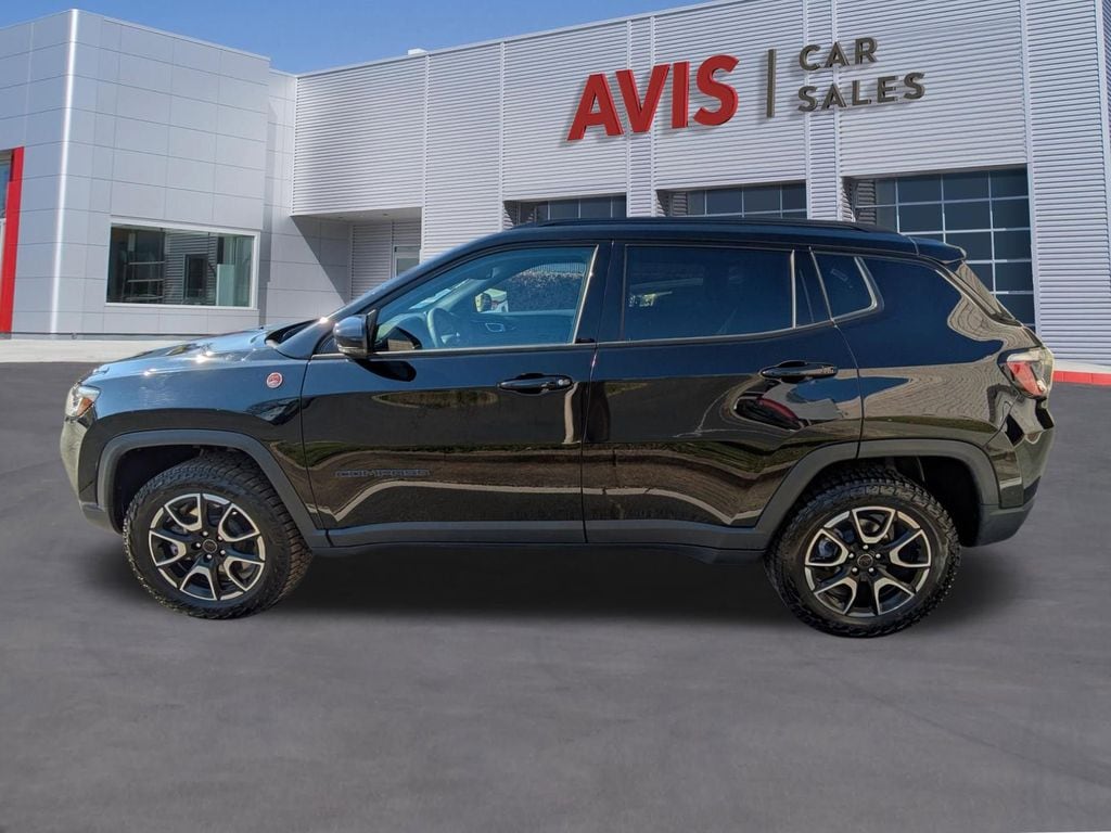 Thumbnail: 2025 Jeep Compass - 10