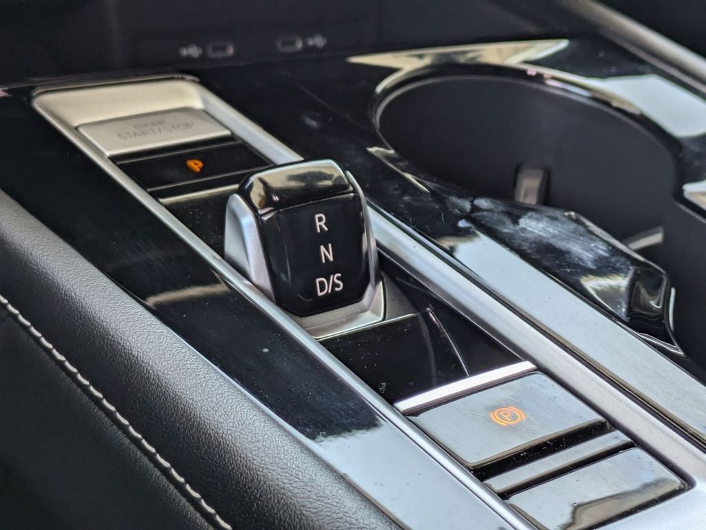 Thumbnail: 2025 Volkswagen Atlas - 22