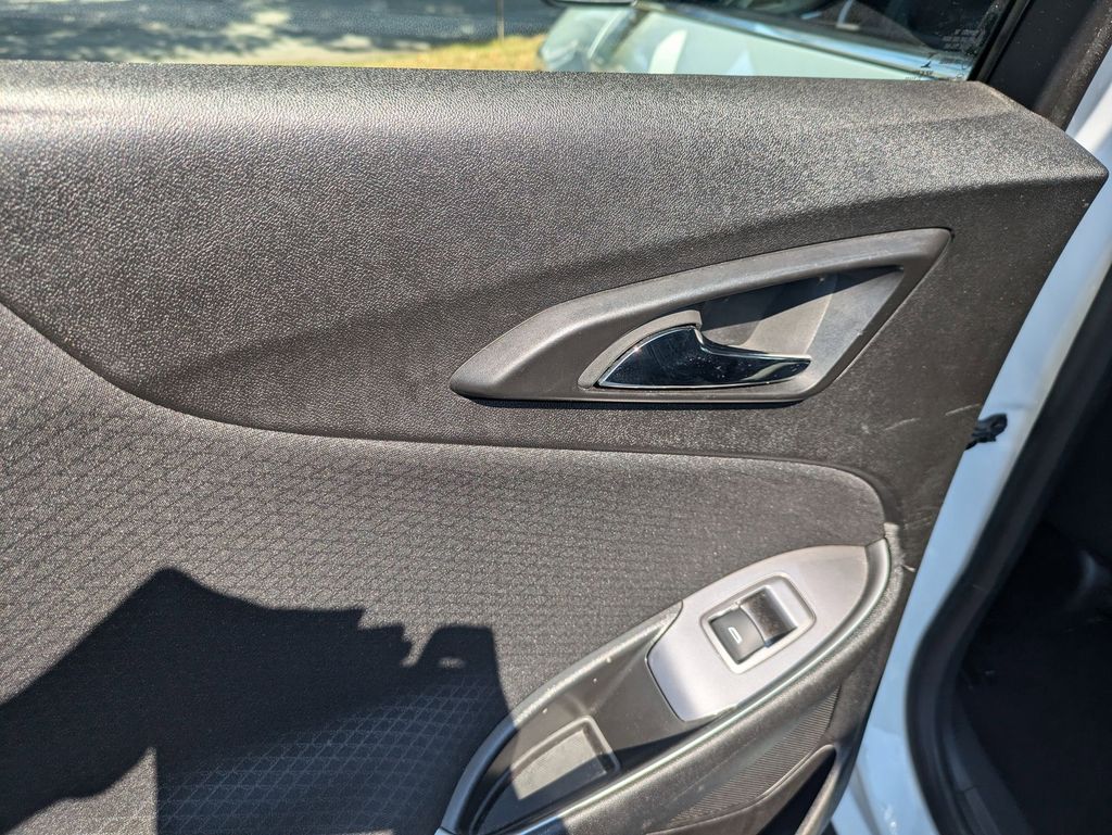 Thumbnail: 2024 Chevrolet Malibu - 23