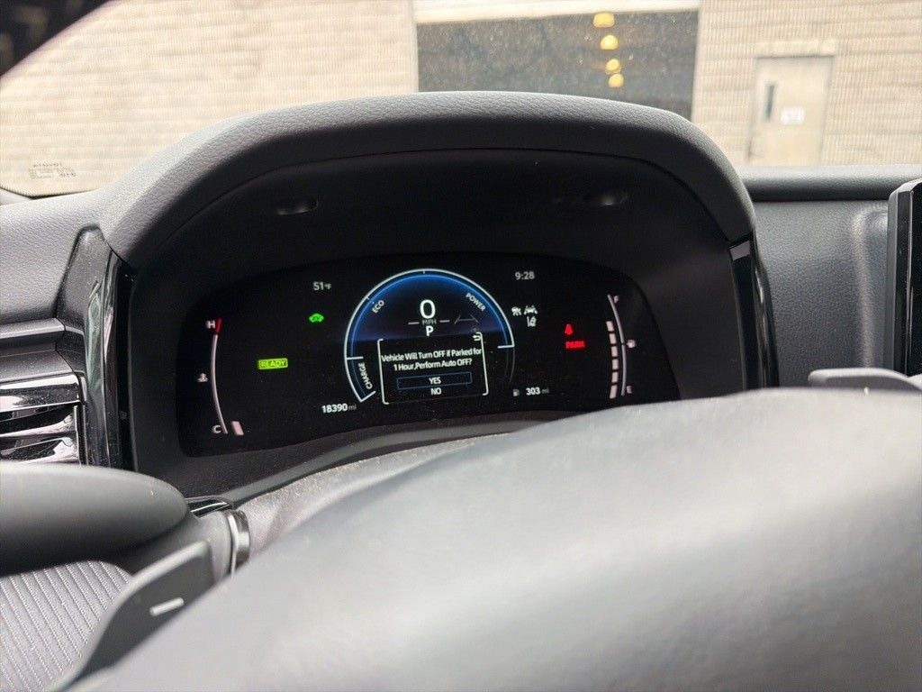 Certified 2025 Toyota Camry SE Sedan