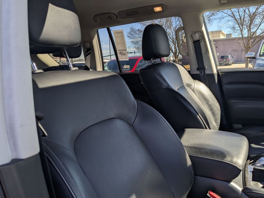 Thumbnail: 2024 INFINITI QX80 - 30