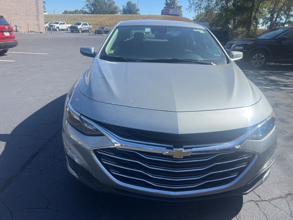Thumbnail: 2024 Chevrolet Malibu - 2