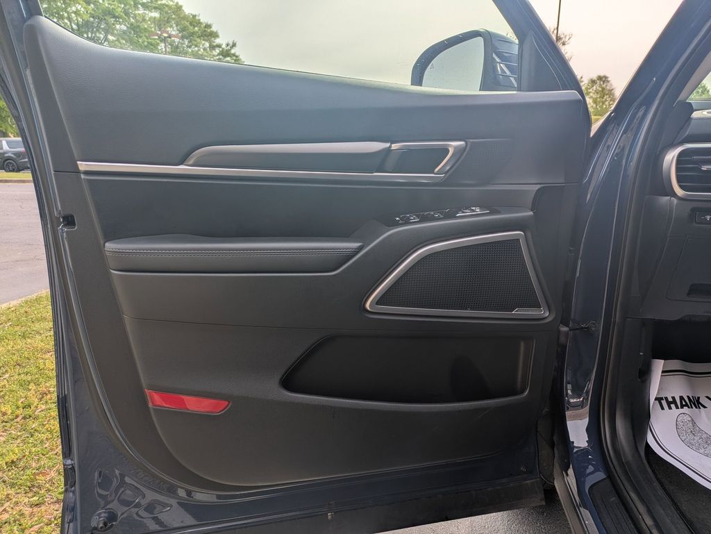 Thumbnail: 2025 Kia Telluride - 11