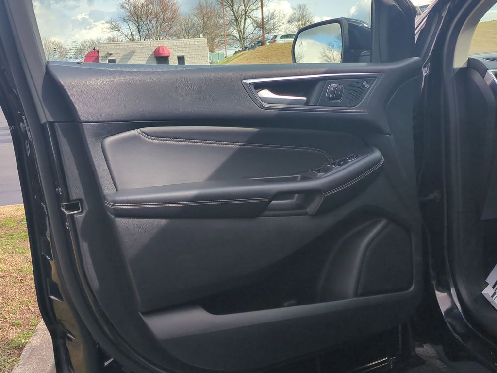 Thumbnail: 2024 Ford Edge - 11