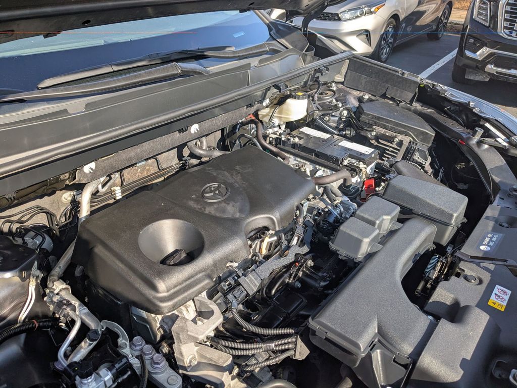 Thumbnail: 2024 Toyota RAV4 - 32