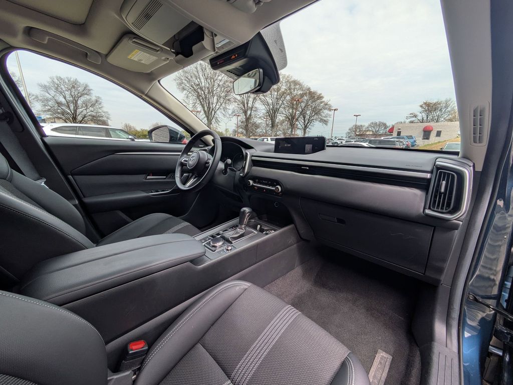 Thumbnail: 2025 Mazda CX-50 - 29