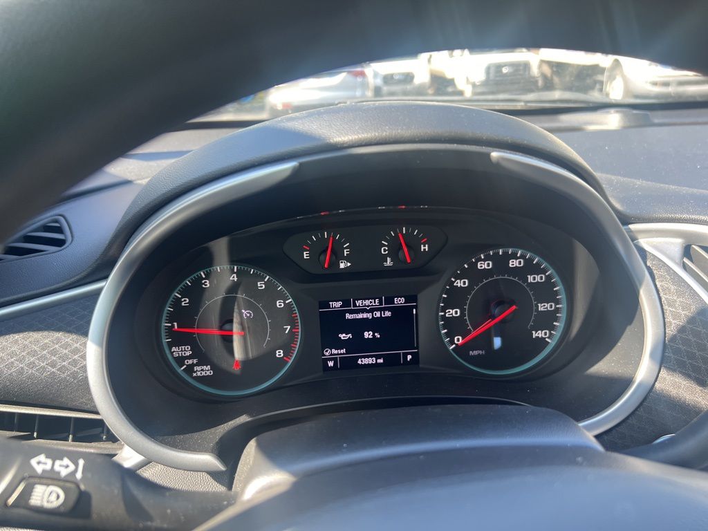 2024 Chevrolet Malibu 1LT photo 4