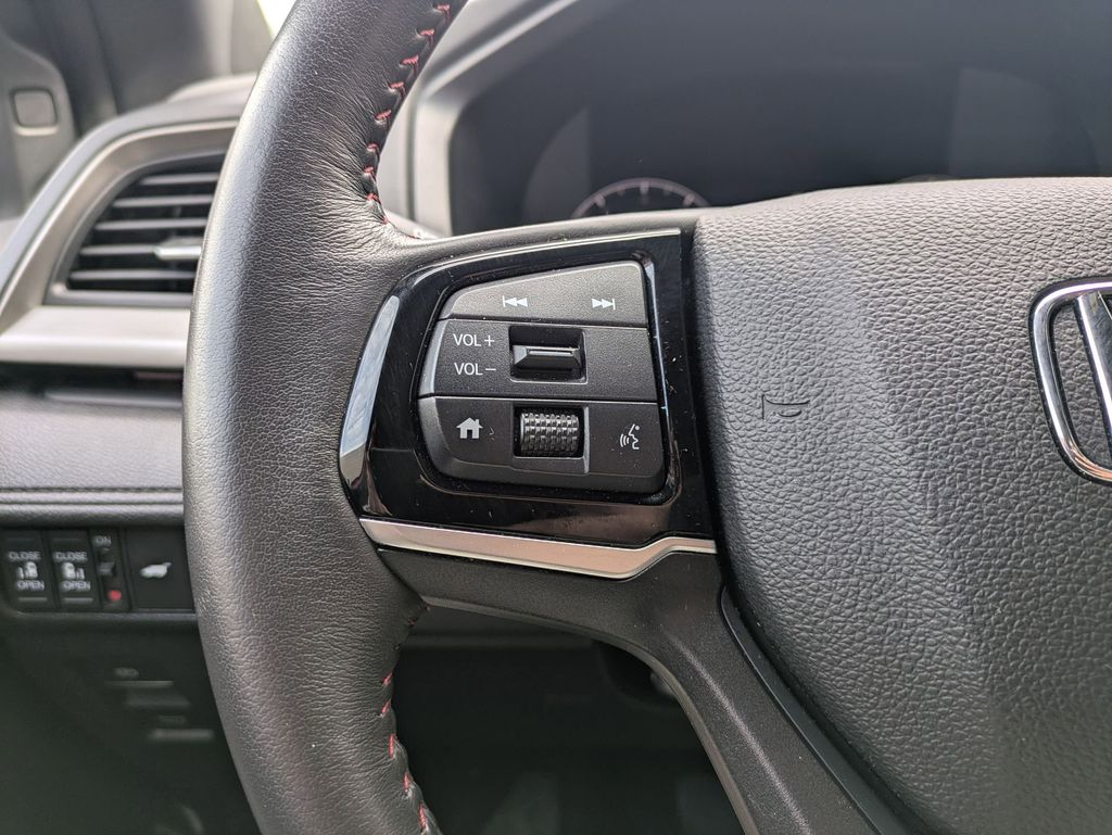 Thumbnail: 2025 Honda Odyssey - 22