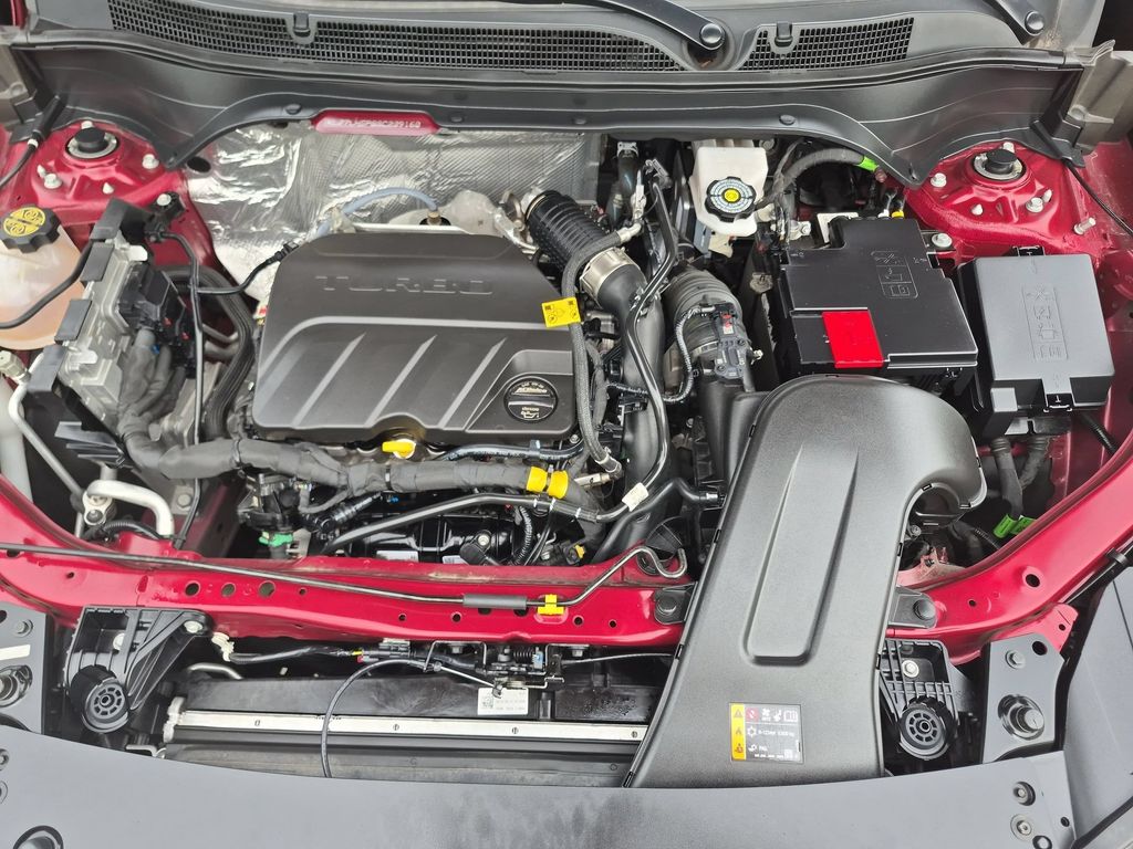 2025 Chevrolet Trax LT - Photo 34