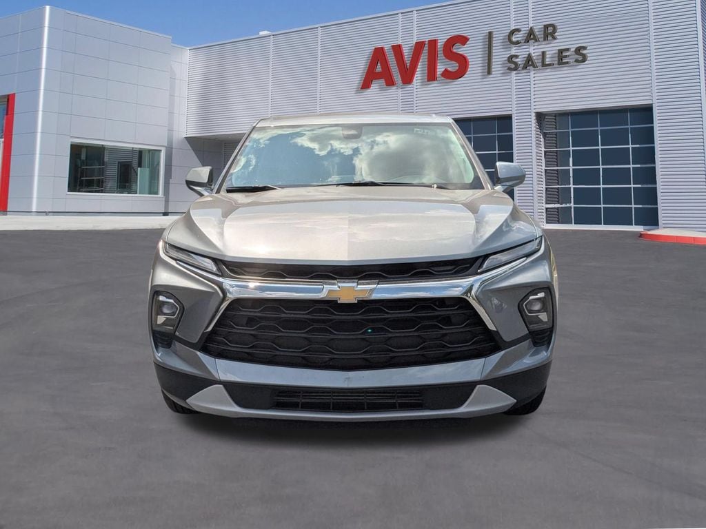 Thumbnail: 2025 Chevrolet Blazer - 2