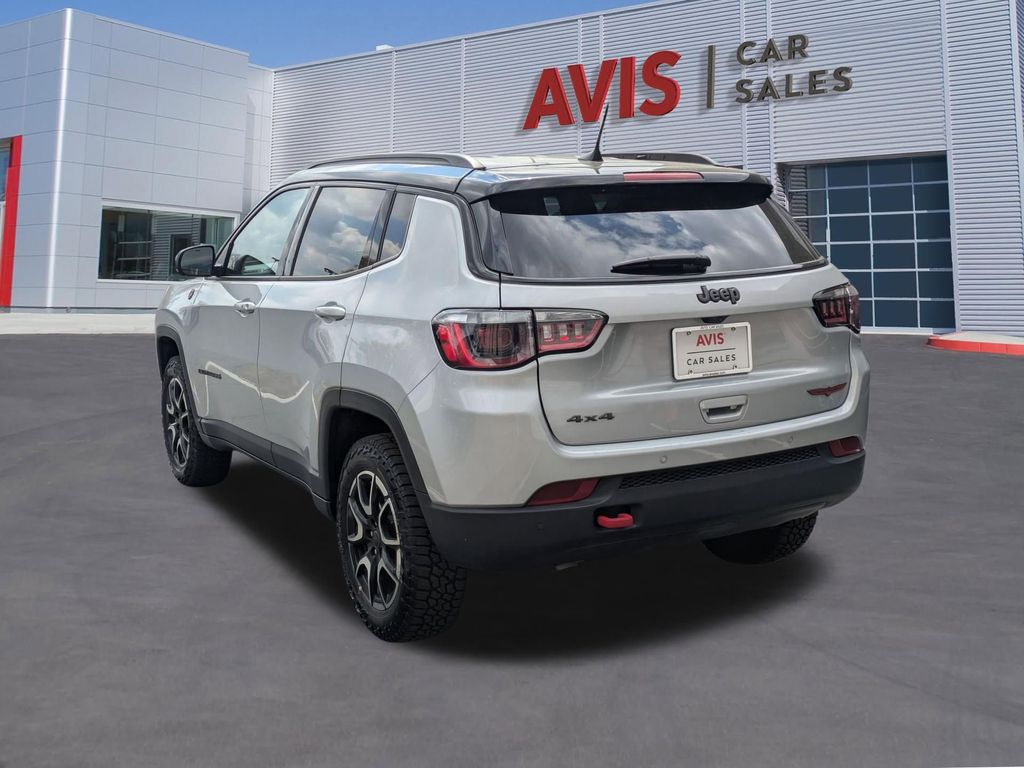 Thumbnail: 2025 Jeep Compass - 9