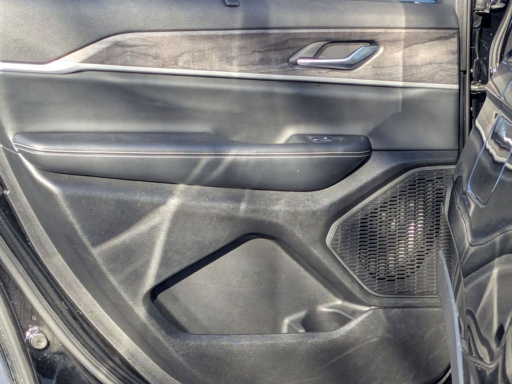 Thumbnail: 2024 Jeep Grand Cherokee L - 26