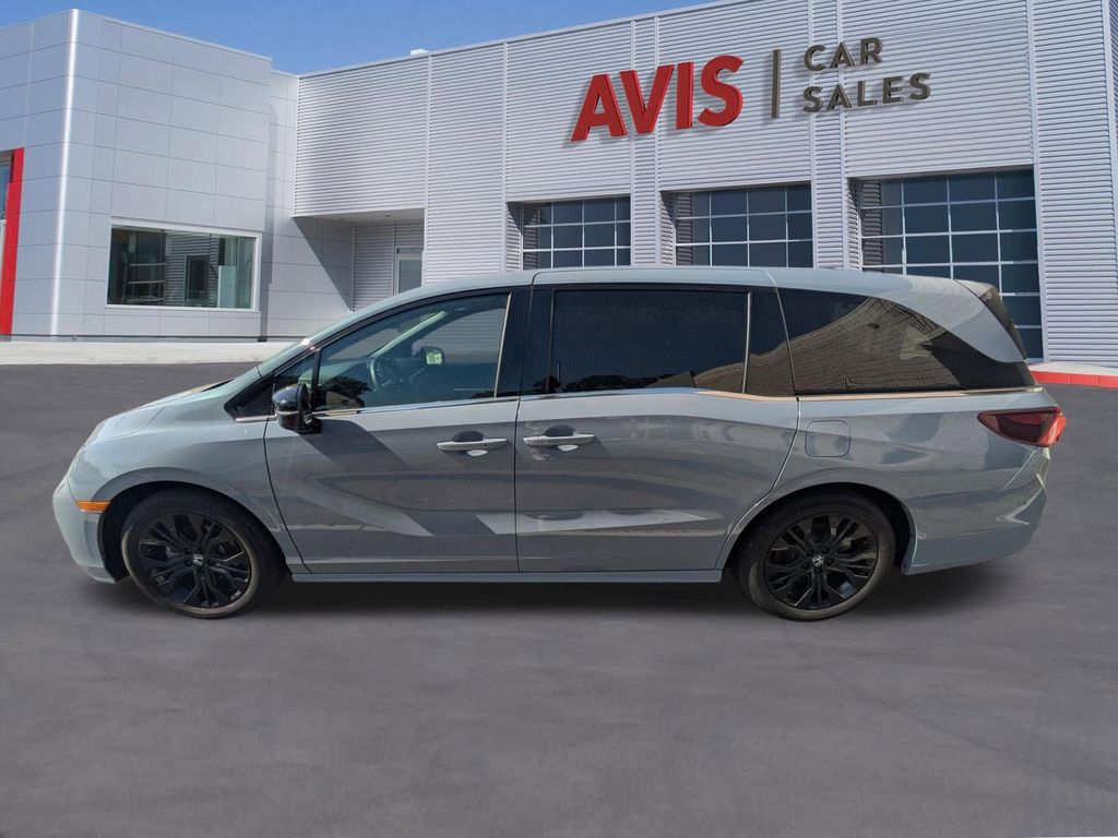 Thumbnail: 2025 Honda Odyssey - 10